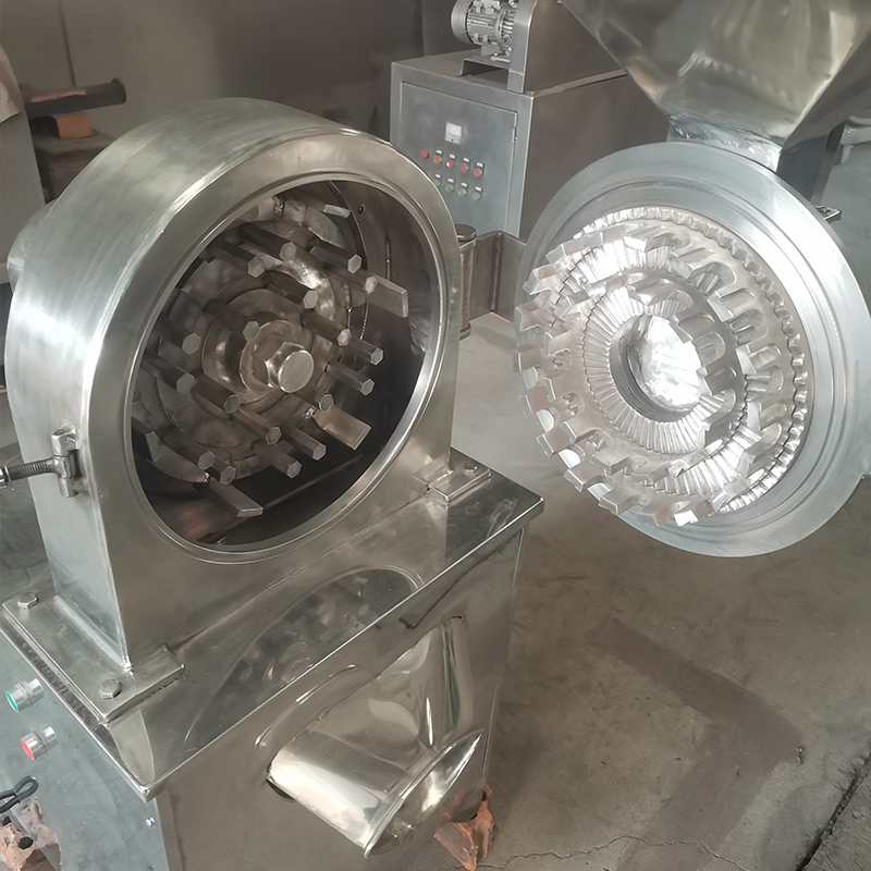 萬(wàn)能粉碎機(jī)